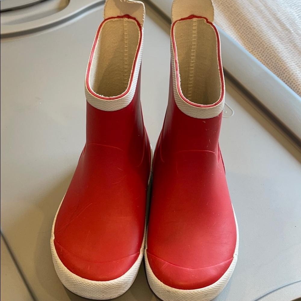 Use Tretorn toddler girl rain boots size 10